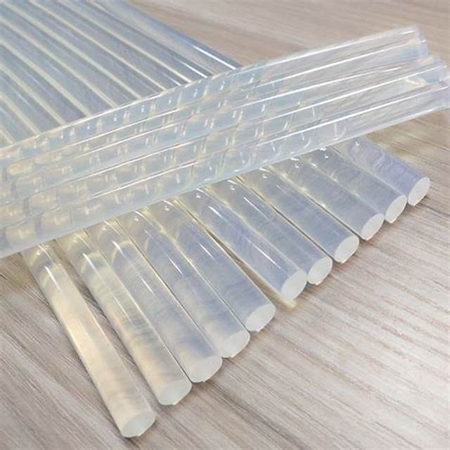 Hot Melt Glue Sticks - Carded Hot Melt Glue Sticks - Carded - Image 2